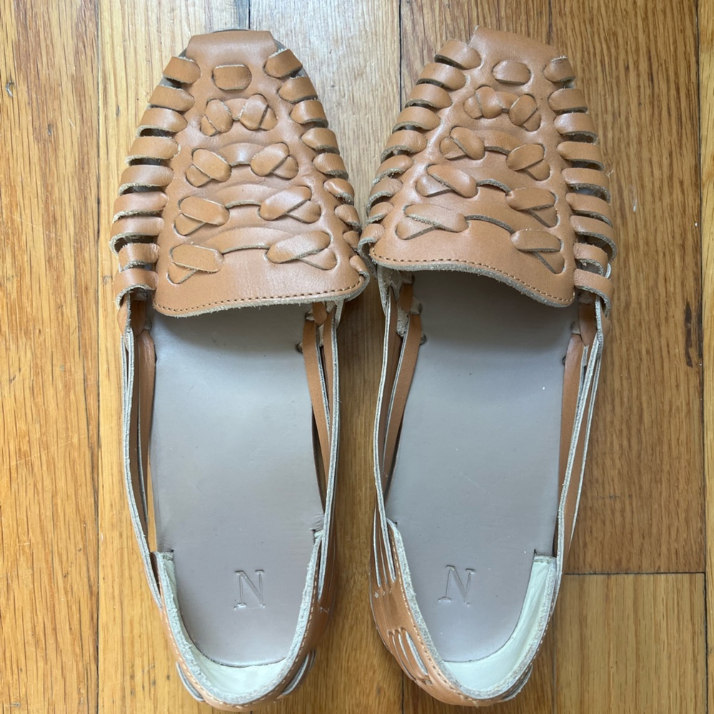 Women's Huarache Sandal - excellent condition